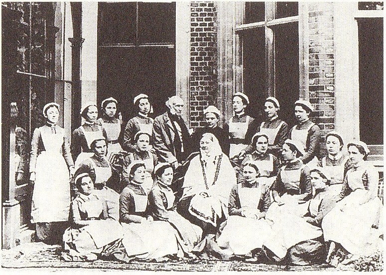 \u30ca\u30a4\u30c1\u30f3\u30b2\u30fc\u30eb8\u3064\u306e\u7d20\u9854